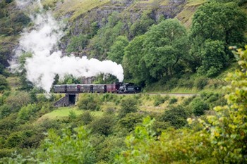 Steam, Gardens & Whisky in South Wales
